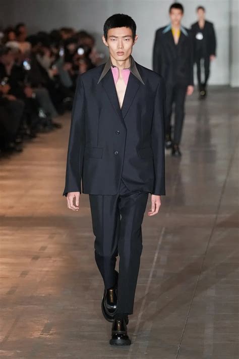 prada 2015 vogue runway|vogue runway prada menswear.